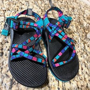 Girls chacos size 1